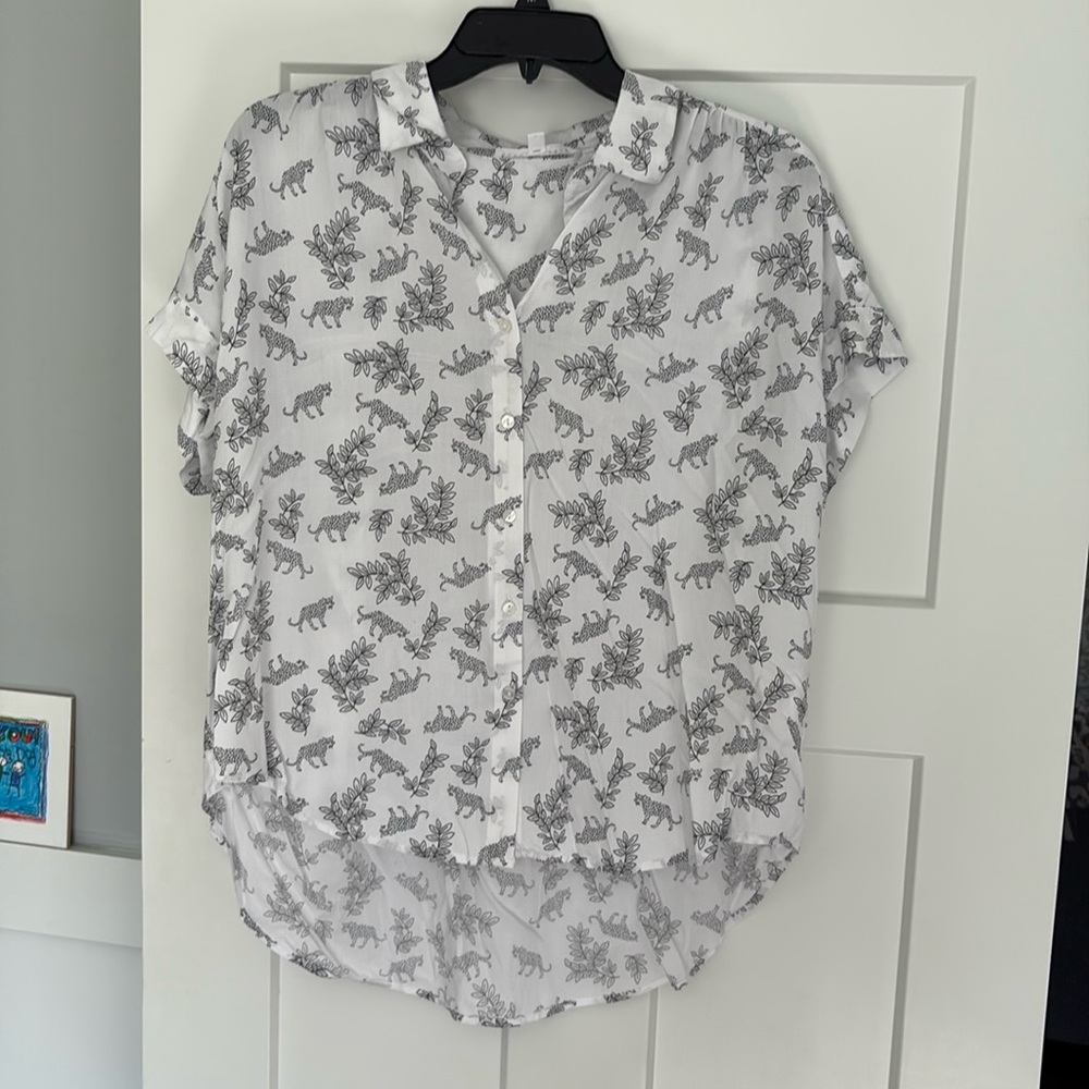 Cheetah pattern button up